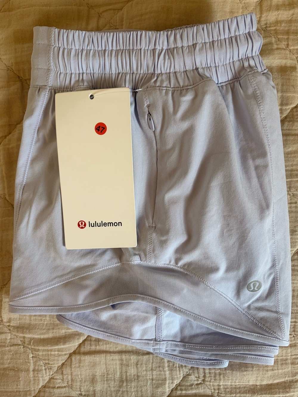 NWT lululemon athletica Lavender Hotty Hot Low Rise Short 14